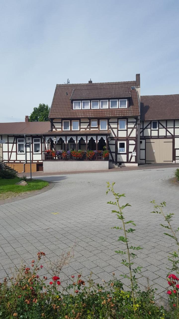 Gast- Und Pensionhaus Zur Linde Staufenberg  Dış mekan fotoğraf